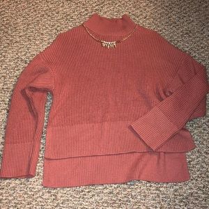 H&M pink turtleneck sweater